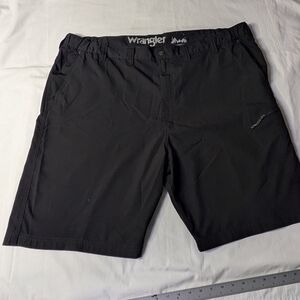 Wrangler Men's Athletic Black Shorts size 46
